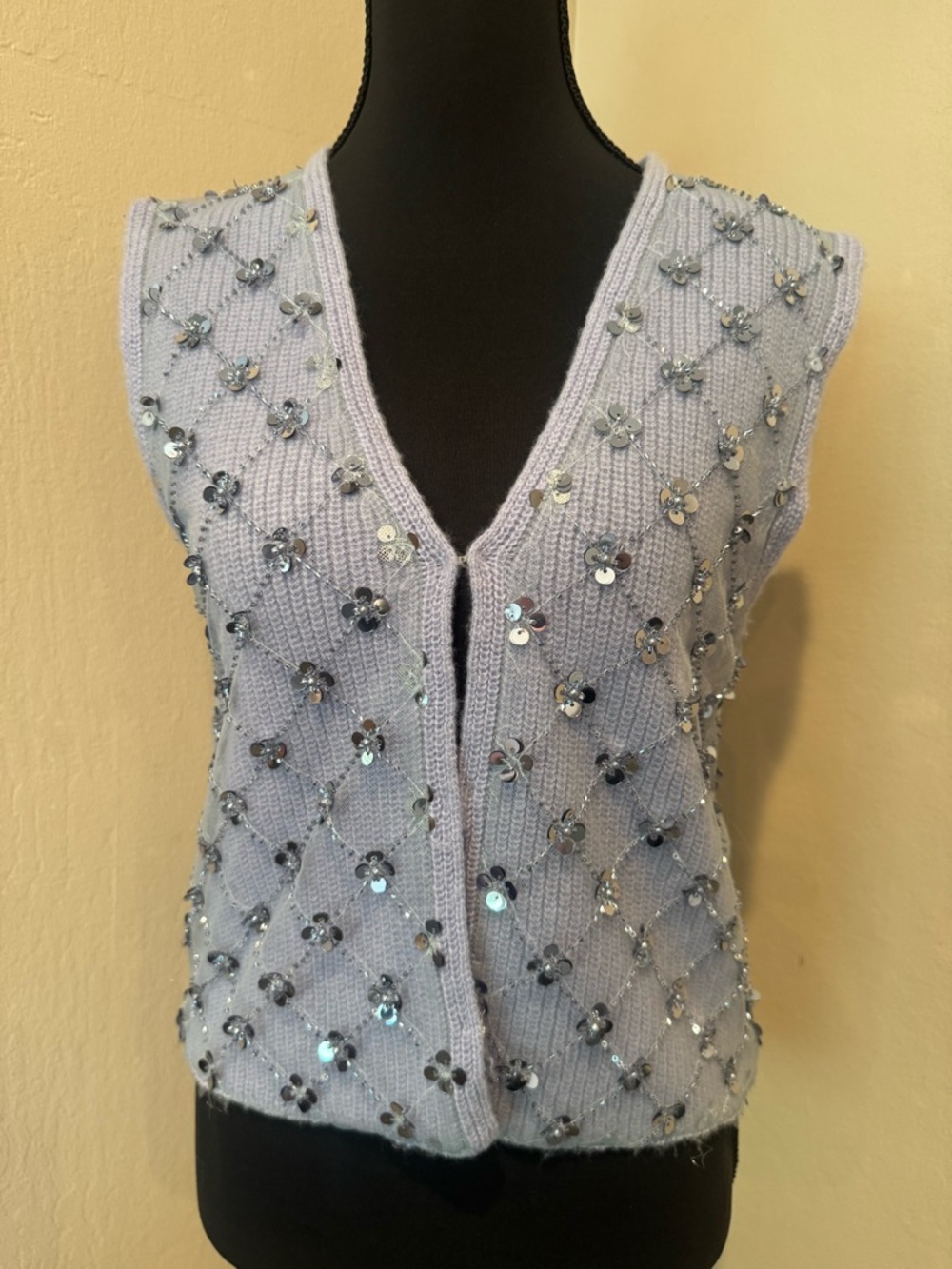Zara Lavender Sequin Embellished Knit Vest Coachella Vibes, Festival Vibes - Picture 3 of 6